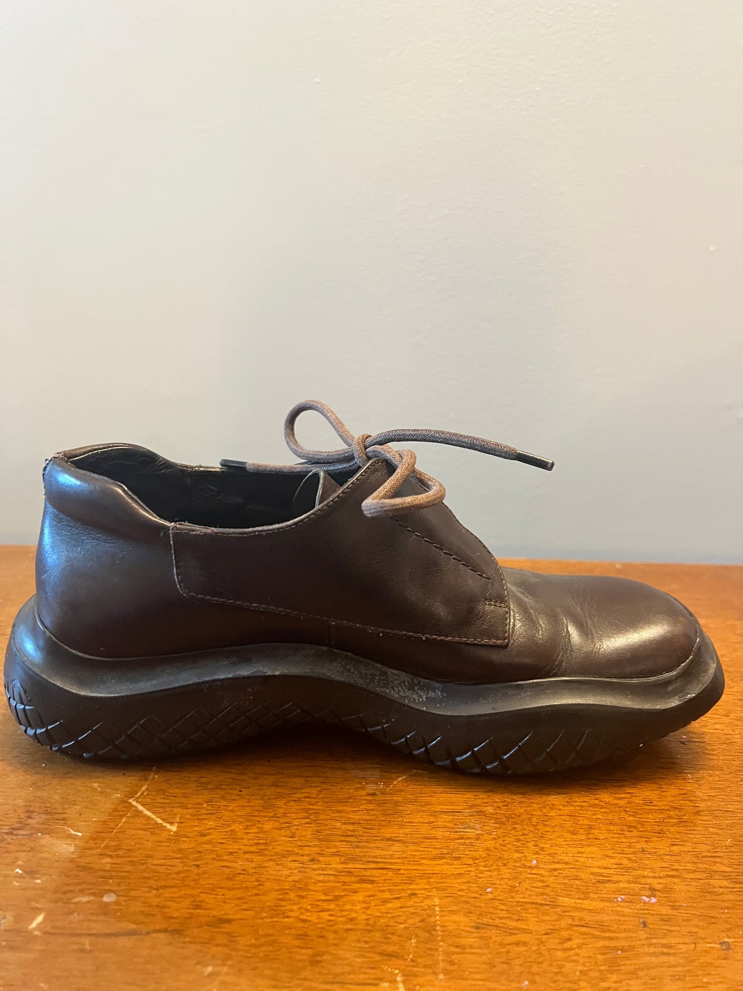 Vintage Prada Sneakers - sz 37.5