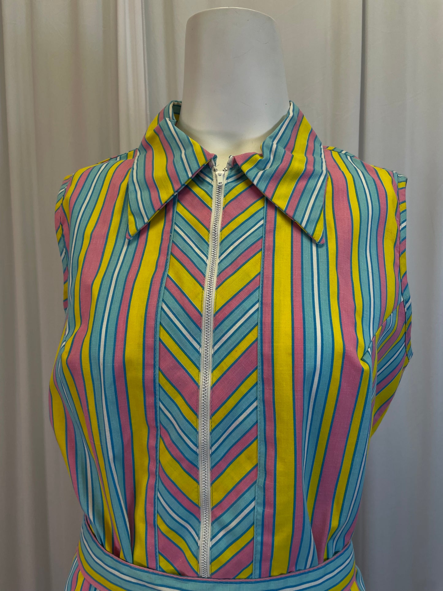 Vintage 70s Romper/Shorts, size s/m