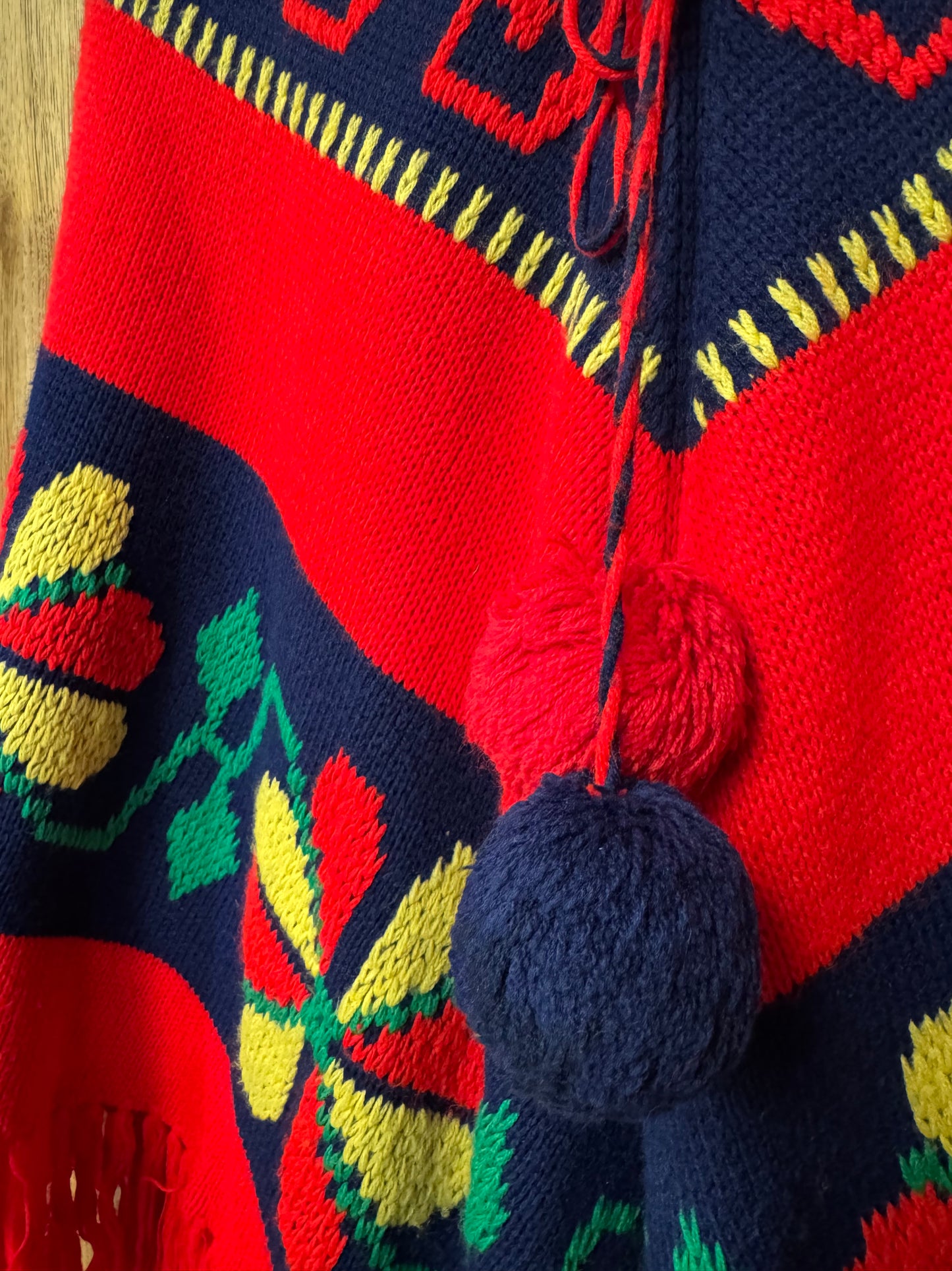 Vintage Knit 60s/70s Poncho