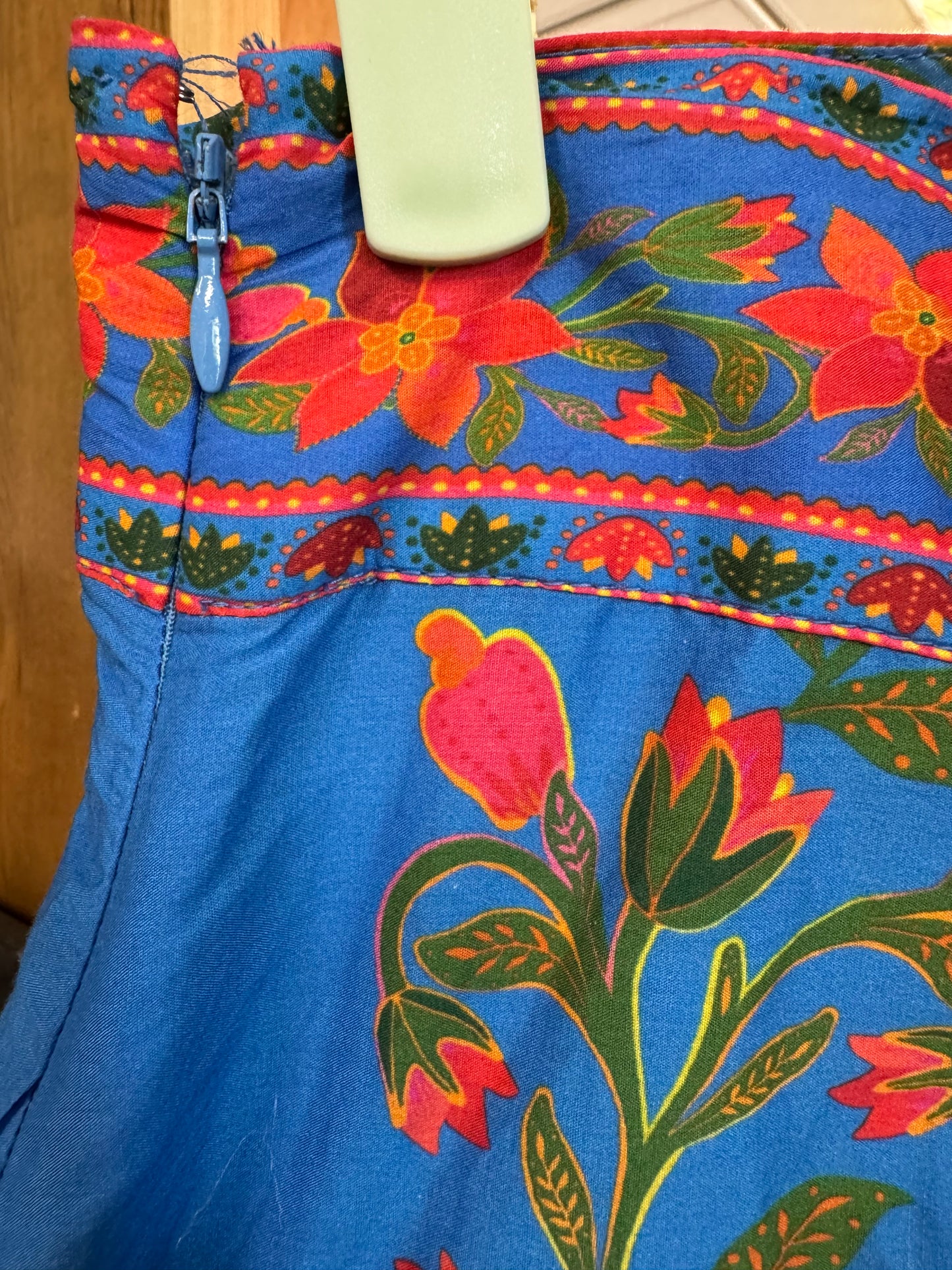 Farm Rio NWT Skirt size L