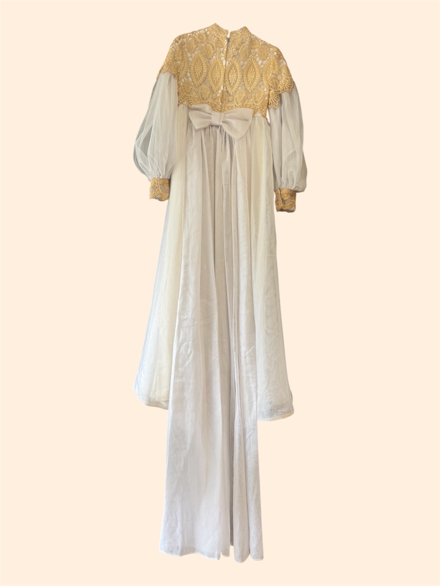Amazing 1960’s Bohemian Bride Wedding Gown, size s