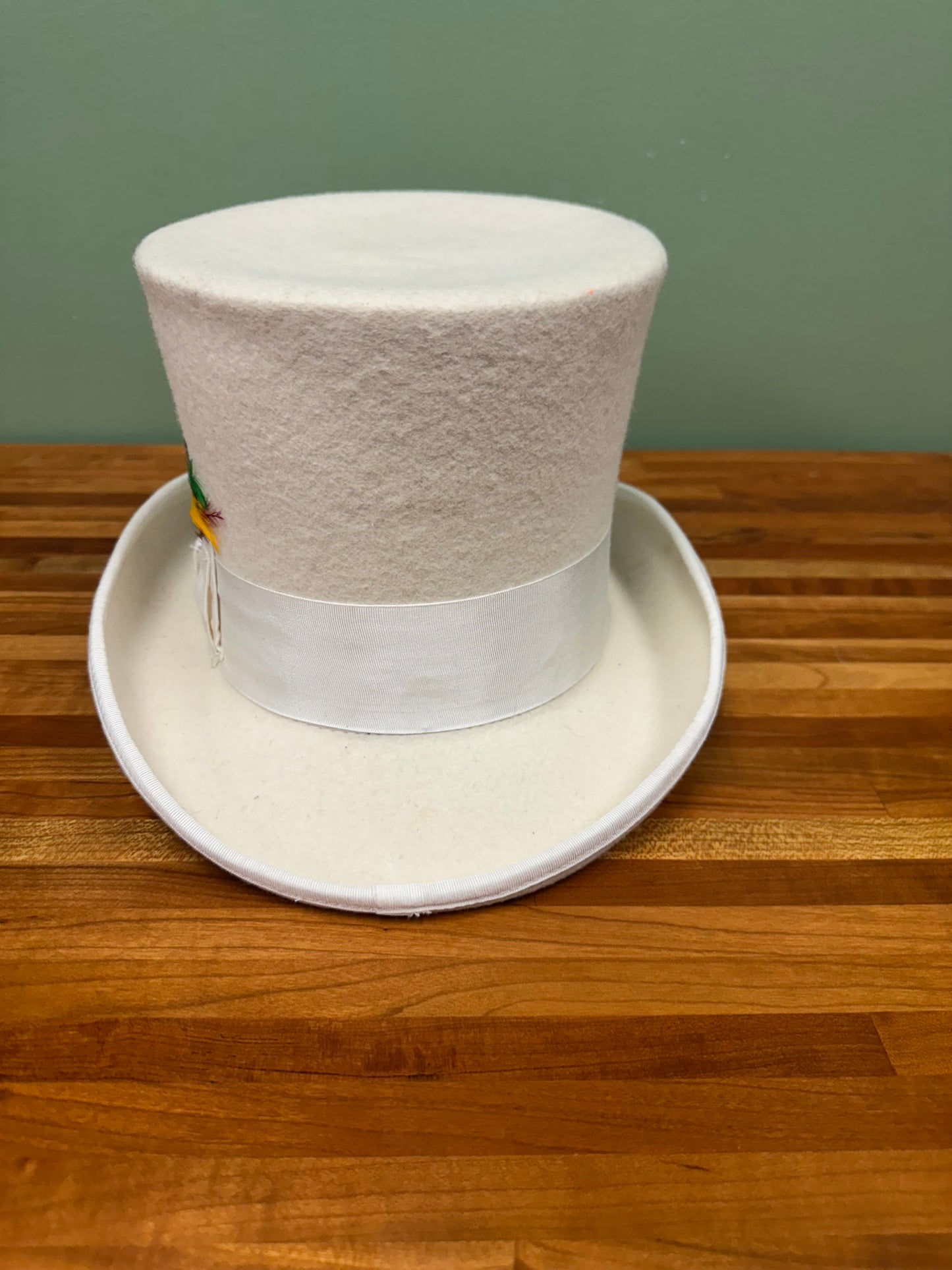 White Felt Top Hat With White Ribbon and Feathers