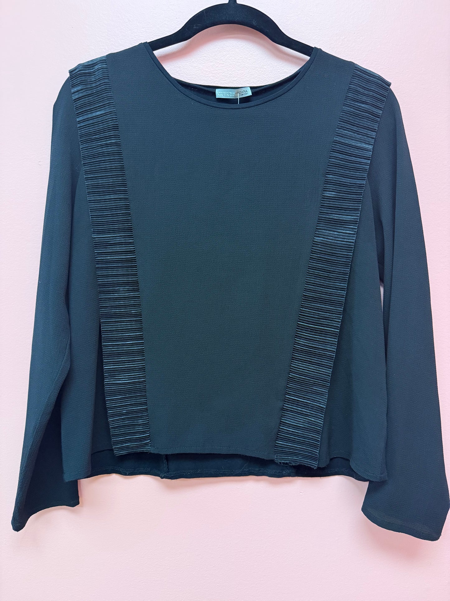 Zara Black Top size M