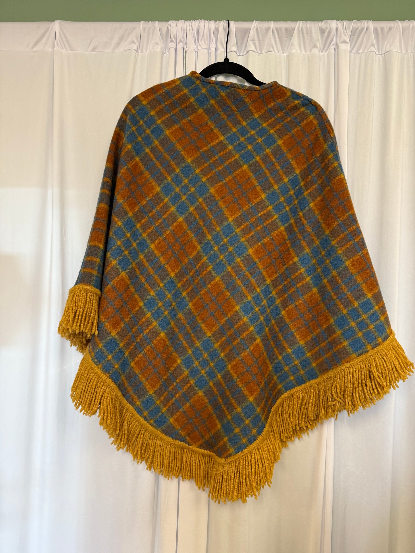Vintage 60s/70s Fall Plaid Poncho