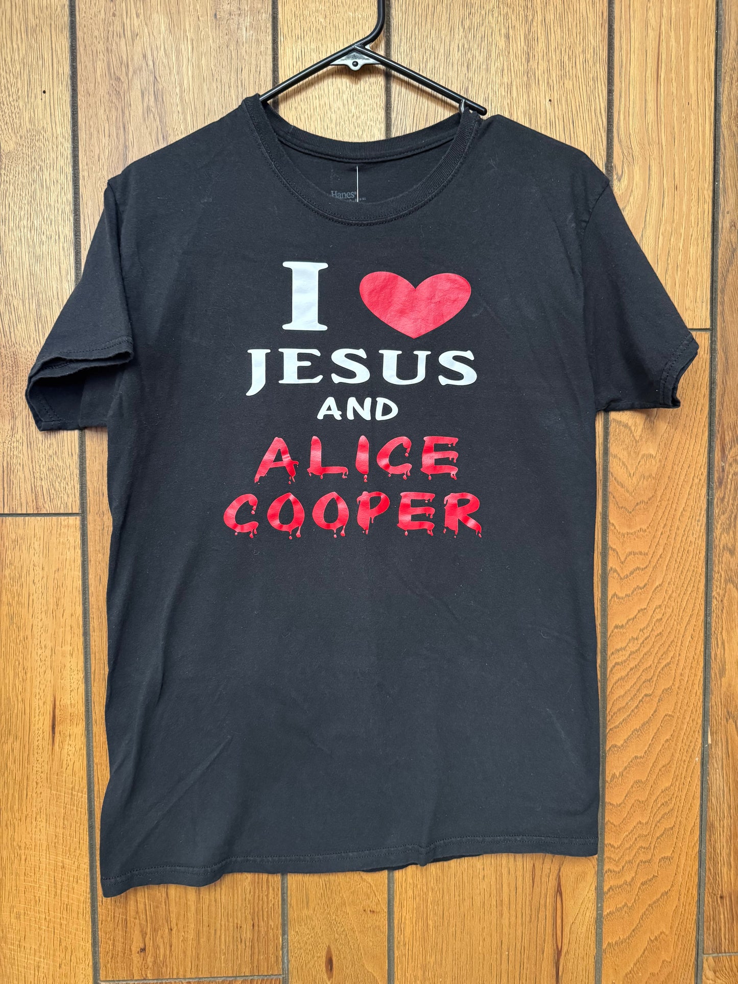 I Love Jesus and Alice Cooper vintage t-shirt size Medium