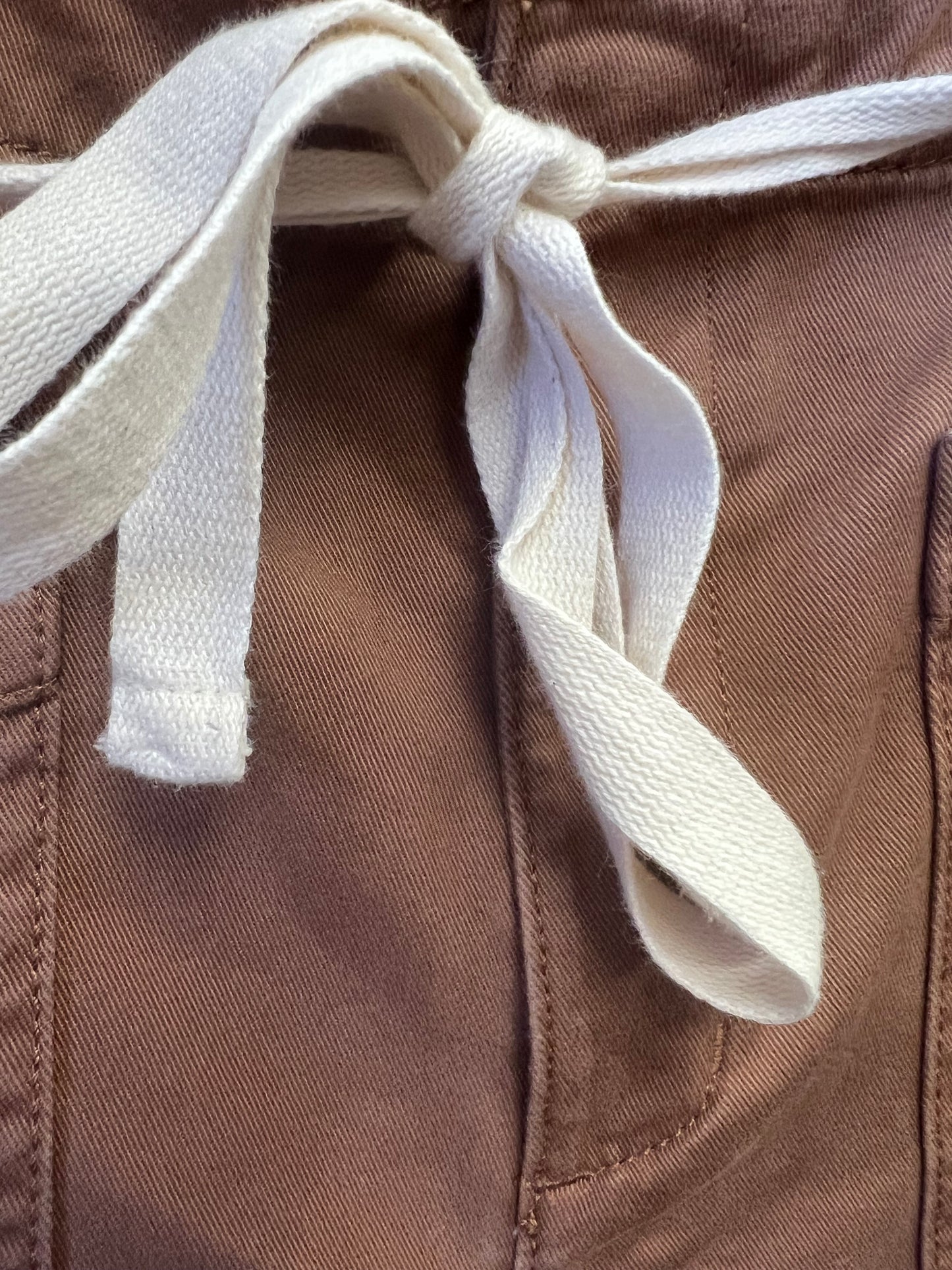 Loft Khaki Paperbag Pants, size 6