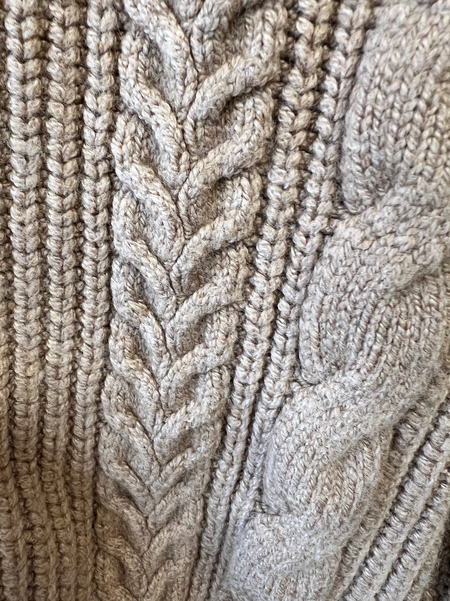 Banana Republic Beige Cable Knit Cardigan, size xs