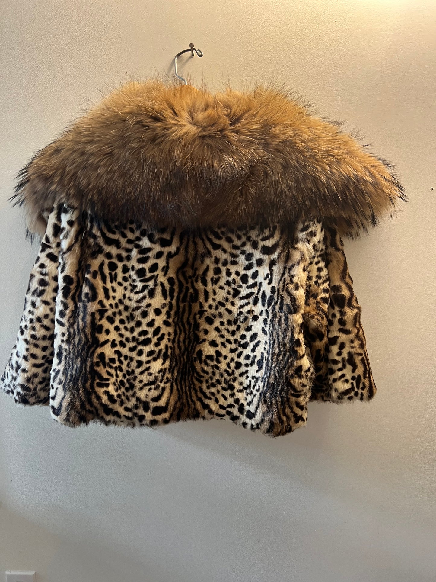 Adrienne Landau Leopard Print Rabbit/Raccoon Fur Coat - size L