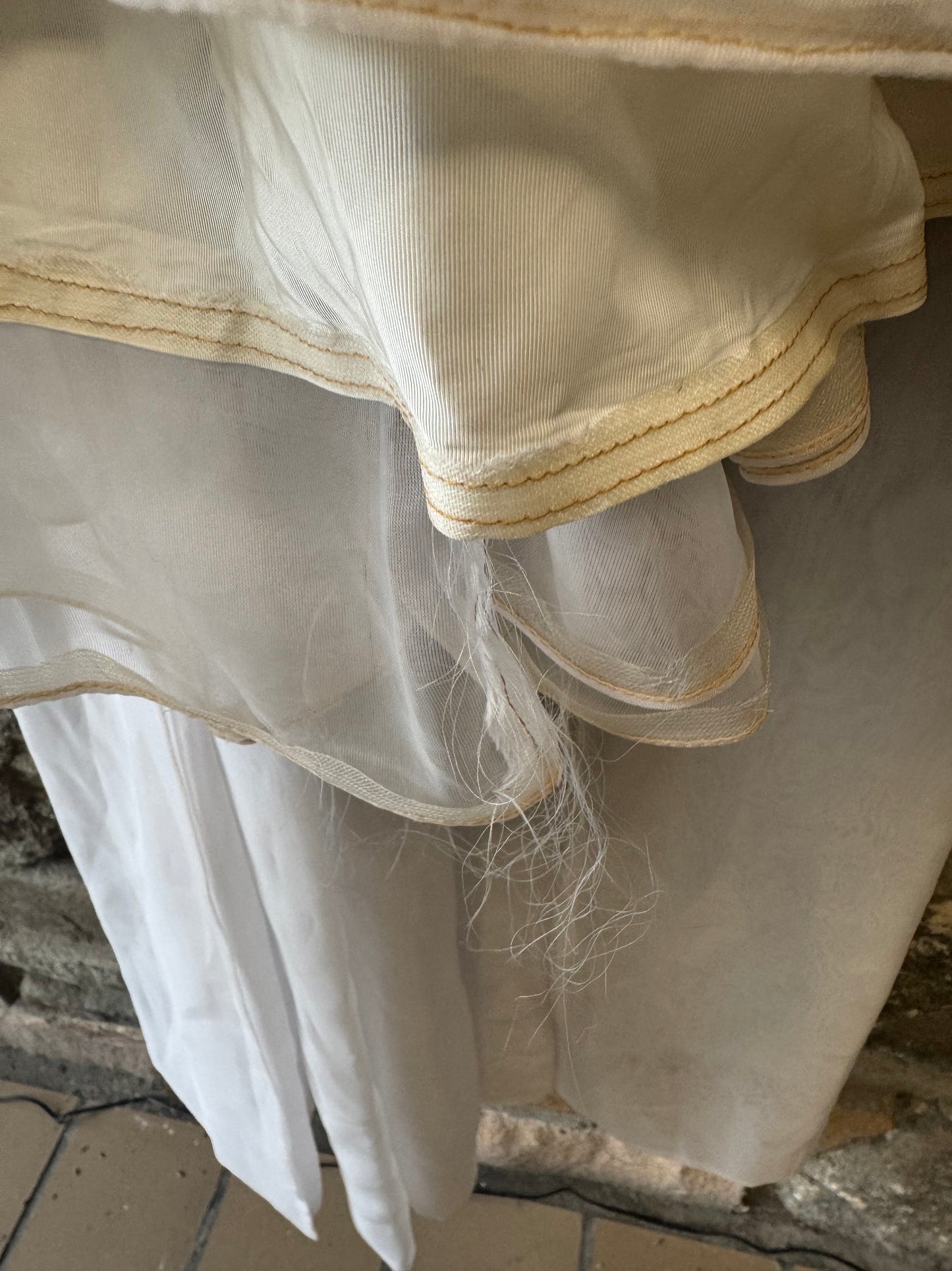Amazing 1960’s Bohemian Bride Wedding Gown, size s