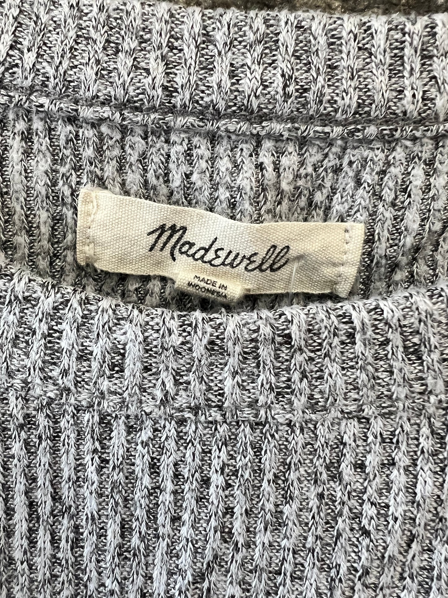 Madewell Gray Puff Shoulder Long Sleeved Shirt, size m
