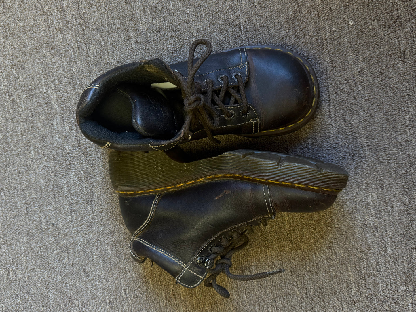 Doc Martens 8542, Brown, Vintage, size 8