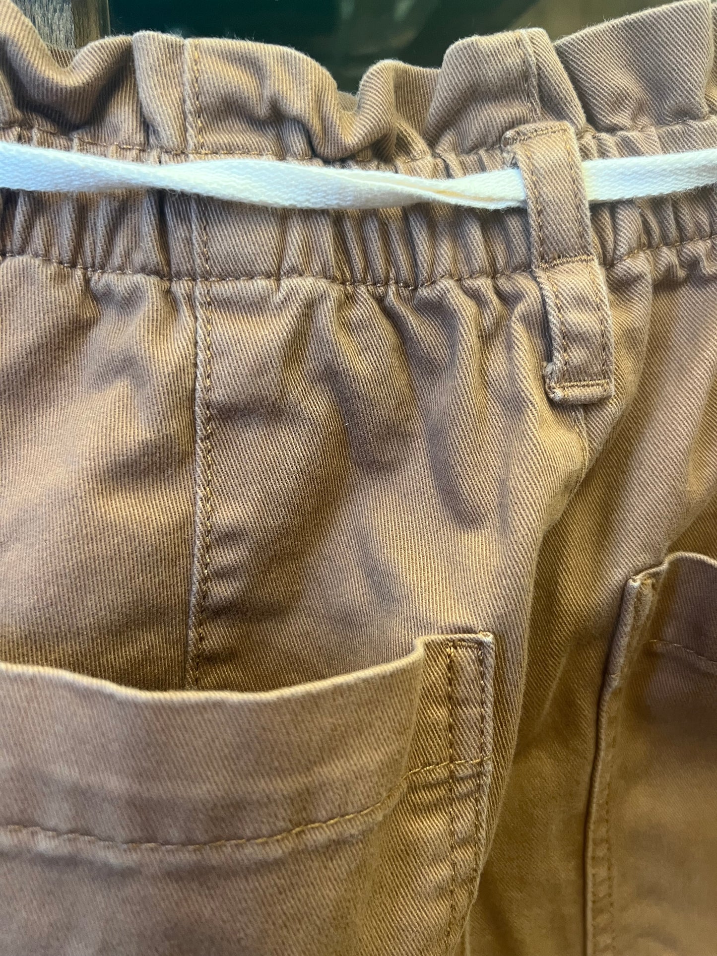 Loft Khaki Paperbag Pants, size 6
