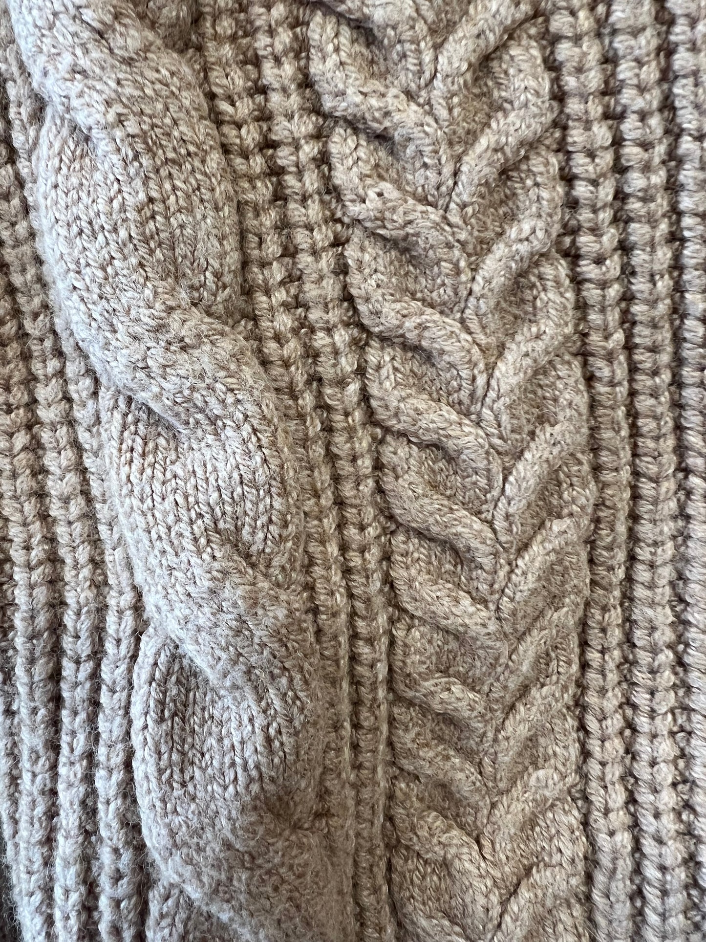 Banana Republic Beige Cable Knit Cardigan, size xs