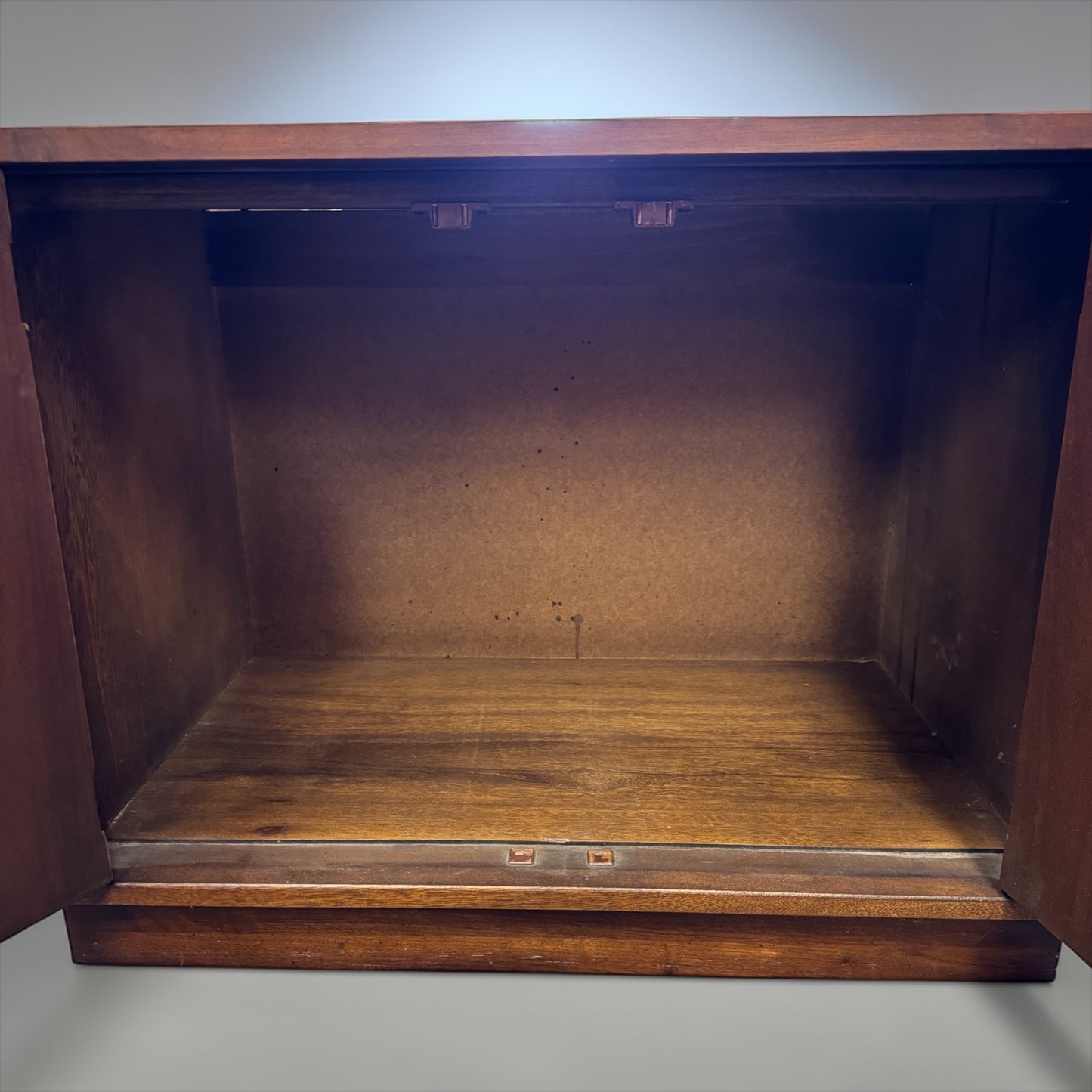Mid Century Modern Walnut Nightstands Pair | Sculpted Wood MCM End Tables