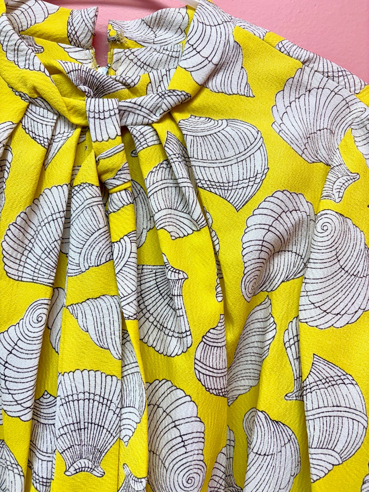 Vintage NWT Yellow Seashell Dress with Belt, size medium