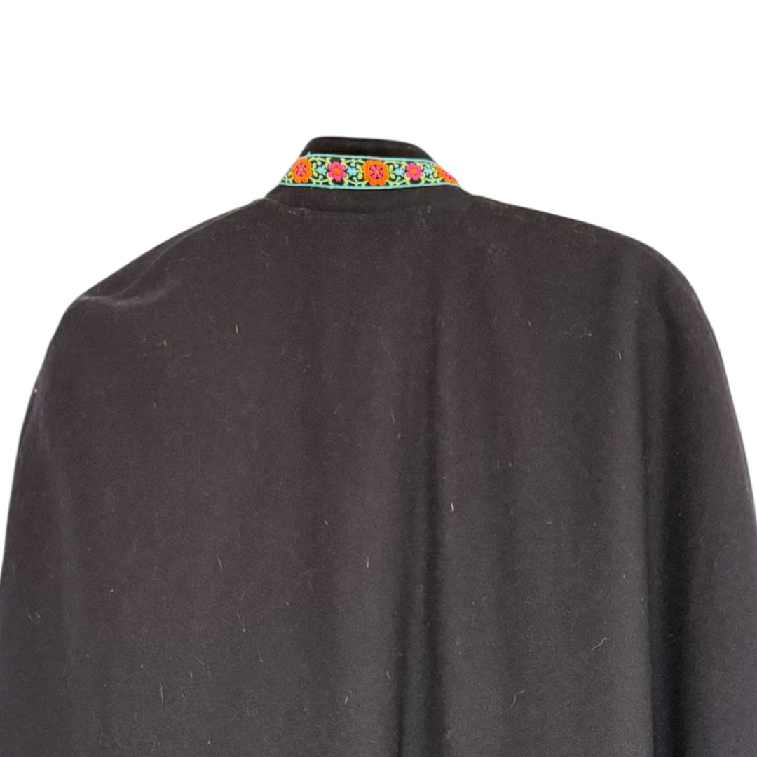 Rare 1940s Nurse’s Cape