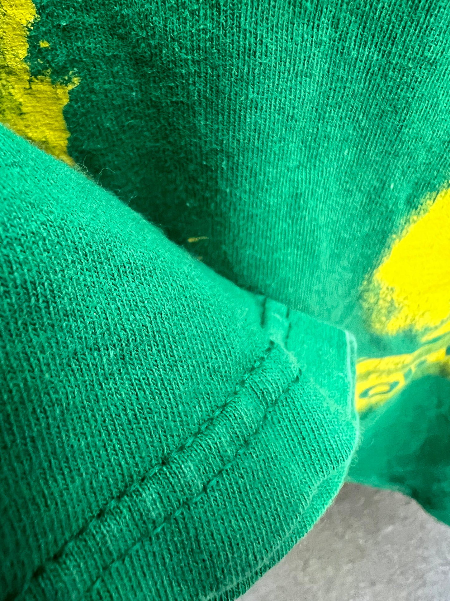 2005 Bob Marley Licensed Zion Rootswear Vintage Green/Yellow Tee size m