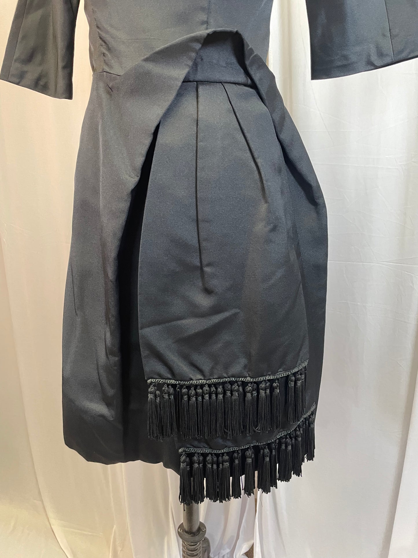 Vintage Asymmetric Fringe Hem 50s Cocktail Dress
