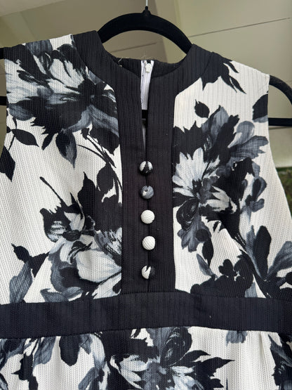 Vintage Carol & Mary | Haruko Hawaii | Black & White Floral Dress 60s, Size S