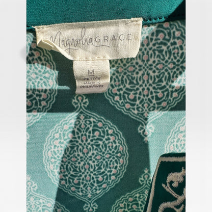 Magnolia Grace Green Alhambra Geometric V-Neck Shift Dress, Size MP