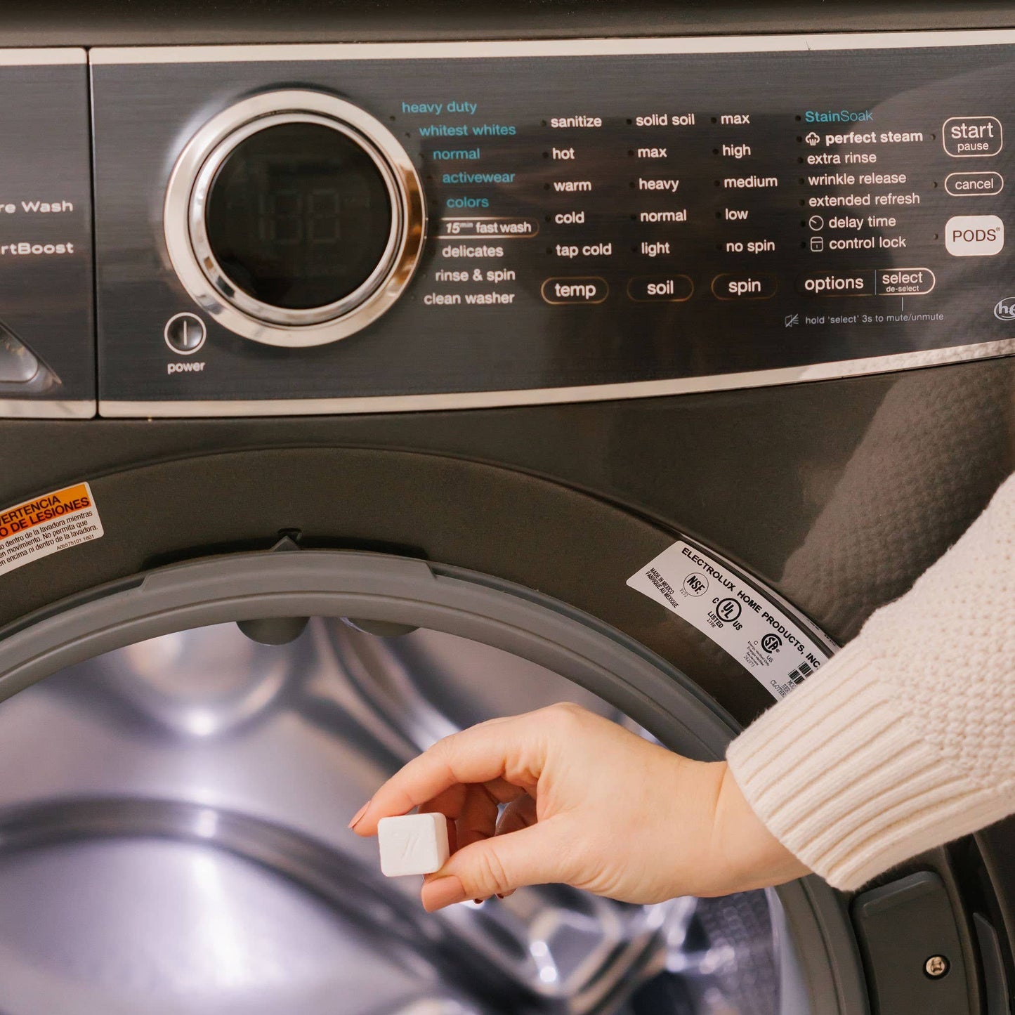 Laundry Cubes | Plastic-Free & No Waste Detergent Pods | Refillable