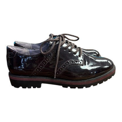 Nine West EUC Vegan Leather Deep Red Oxfords, size 8.5