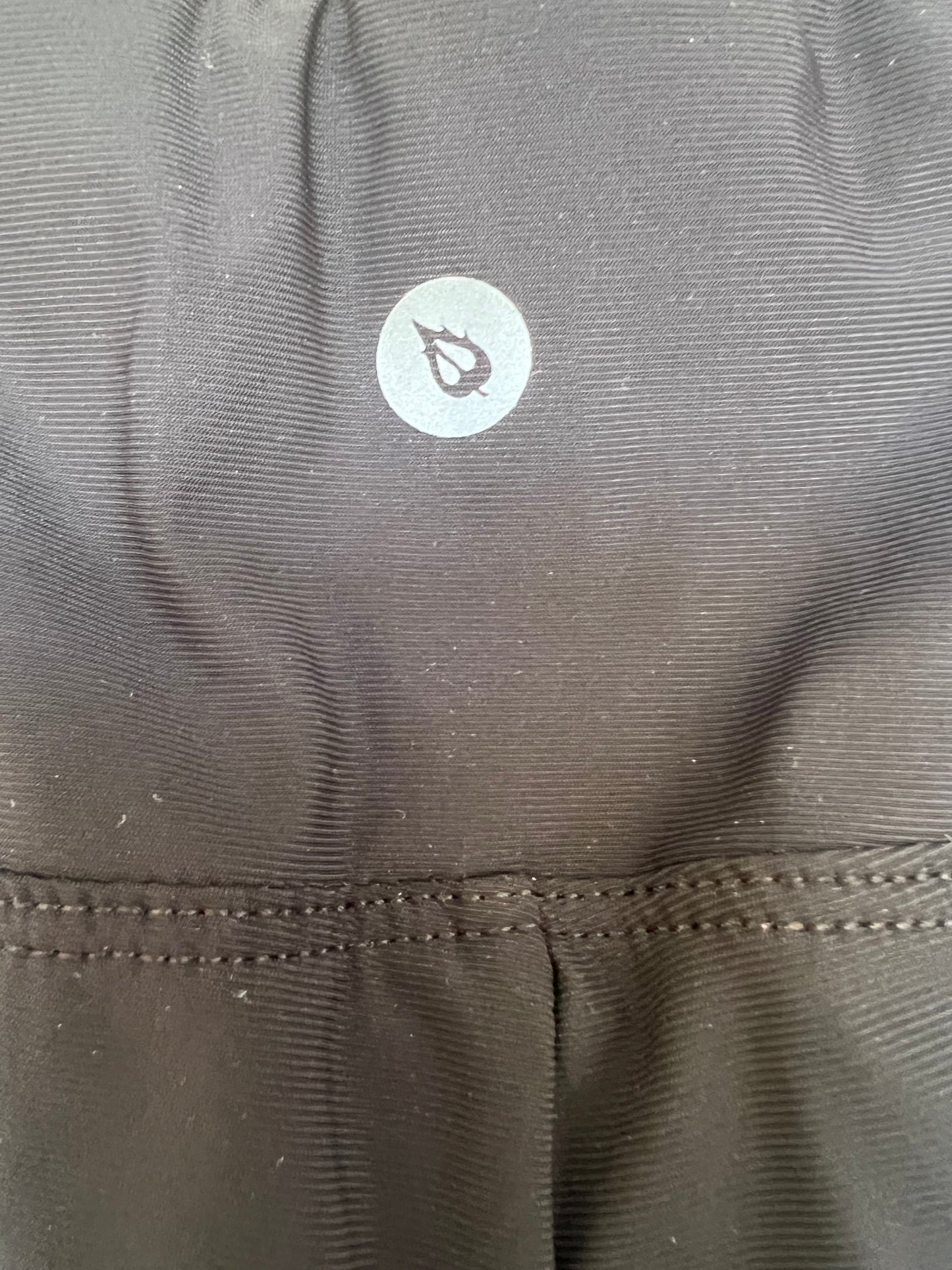 Baleaf Black Pull-On Athleisure Shorts, EUC, Size S