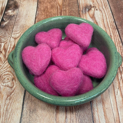 Felt Hearts Loose Pink