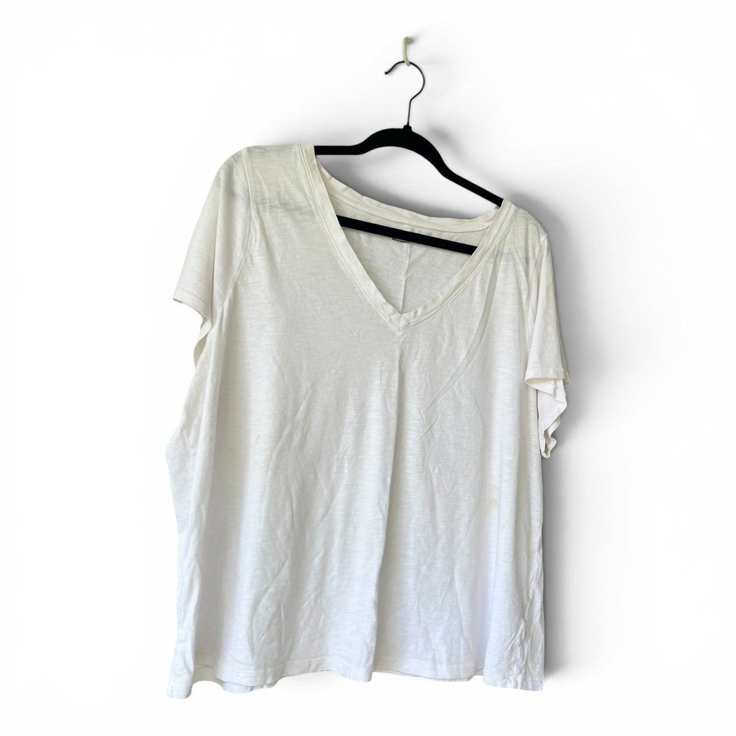 Bundle of 4 Madewell V-Neck T-shirts, Well-Loved, White & Black, XXL