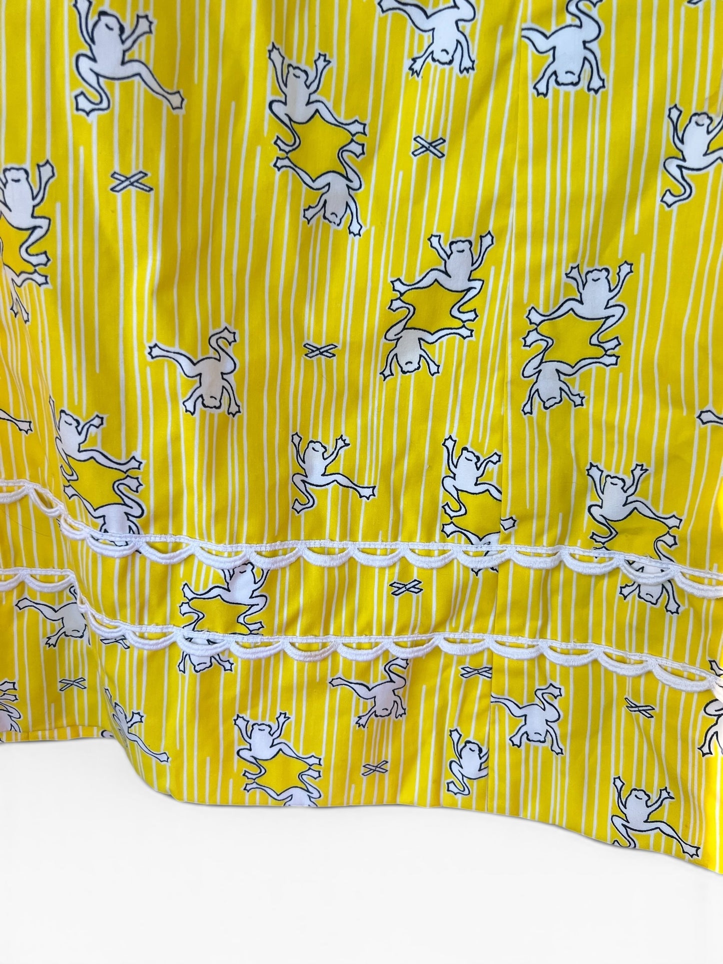 Vintage 70s Frog Tog Dress With Adorable Frog Cottagecore Pattern, Size S