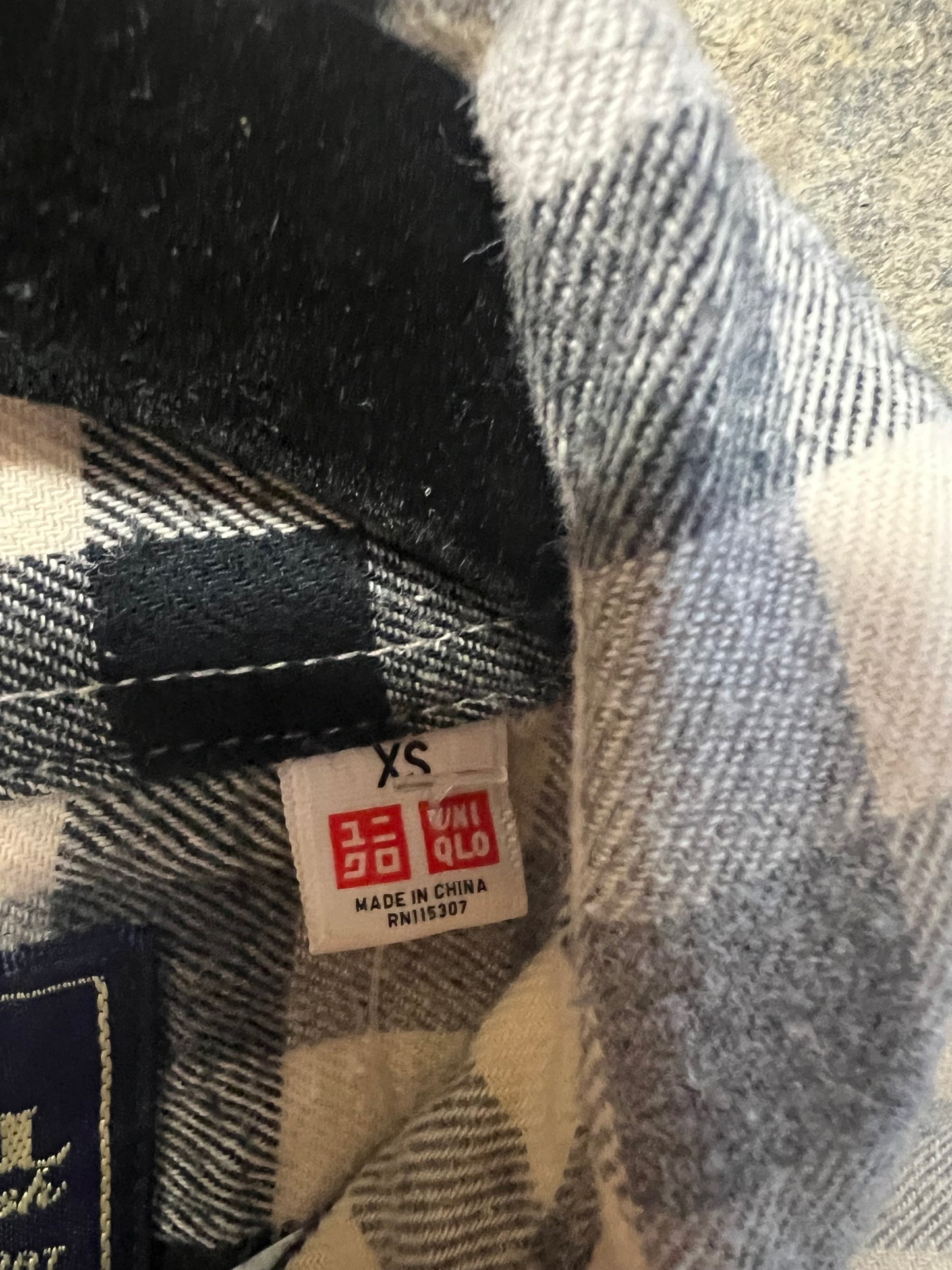 Uniqlo Black & White Plaid Flannel Button Down Shirt, size xs