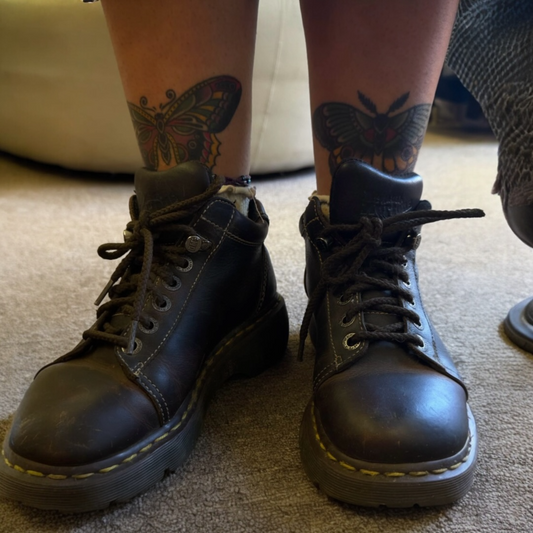 Doc Martens 8542, Brown, Vintage, size 8