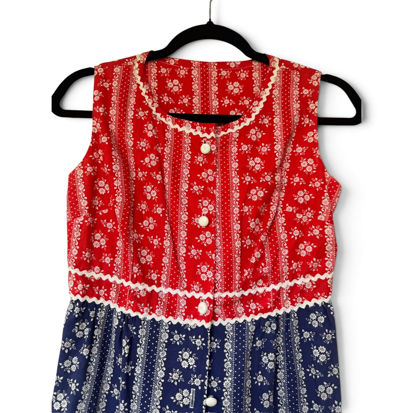 True Vintage Two-Piece Dress & Shorts Set – Red/Blue Floral Calico, XS