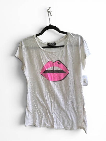 NWT Signorelli Bloomingdale’s Pink Lips T-Shirt, Size L