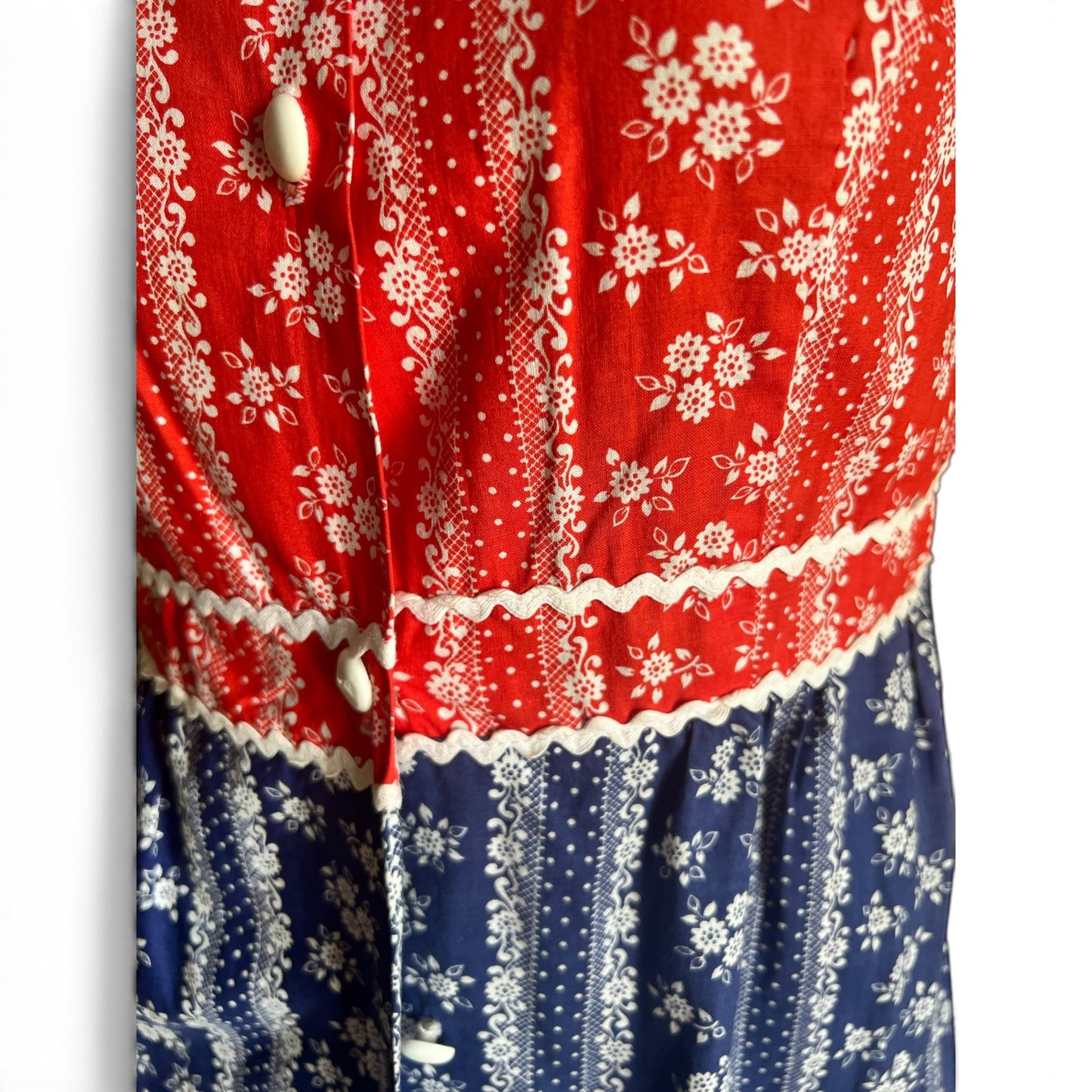 True Vintage Two-Piece Dress & Shorts Set – Red/Blue Floral Calico, XS