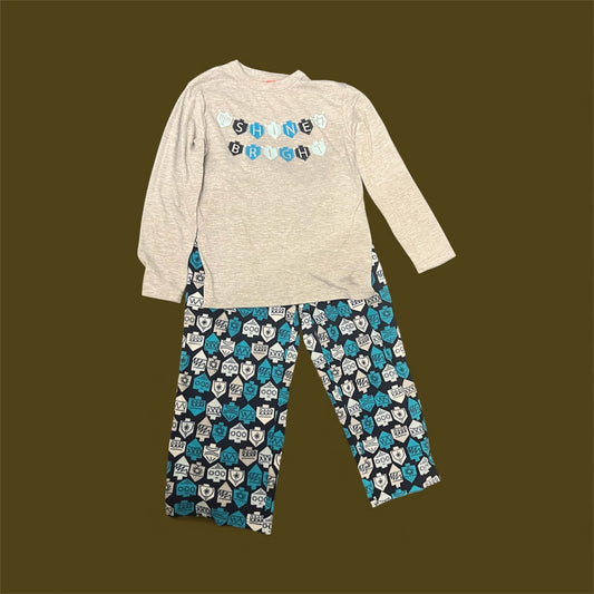 Kids Hanukkah Pajamas from Target size 6
