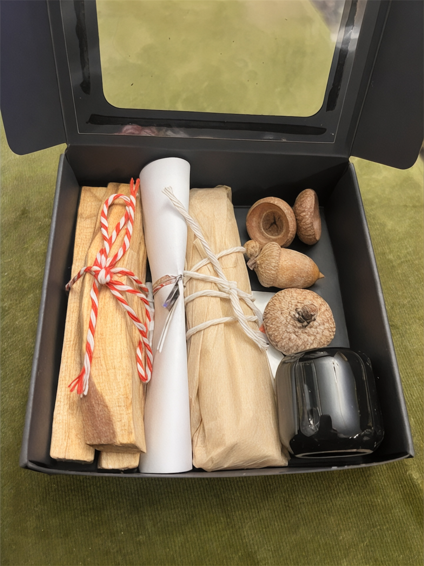 Blind Date with Candle Magic