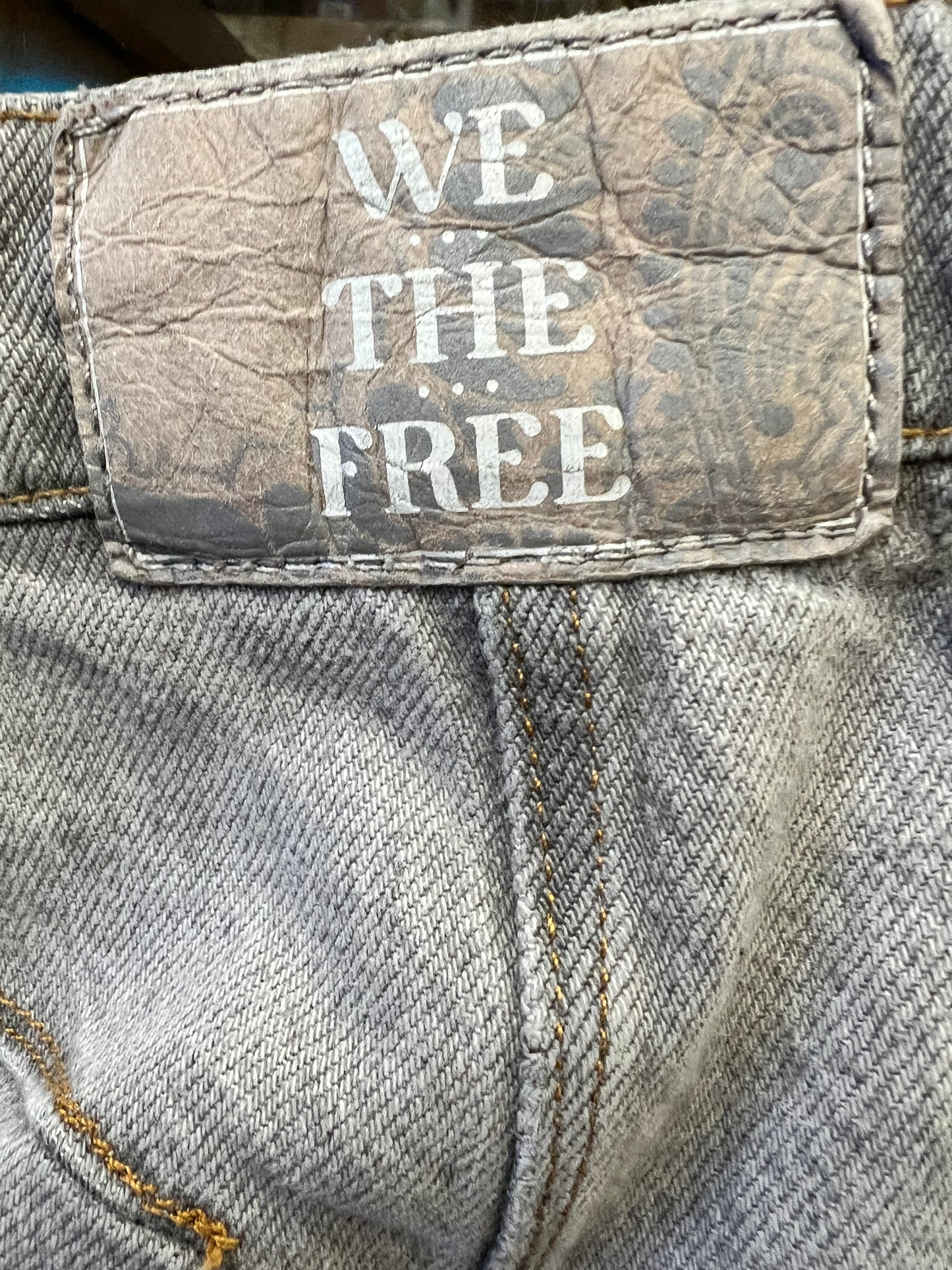 We The Free Gray Barrel Leg Jeans size 27