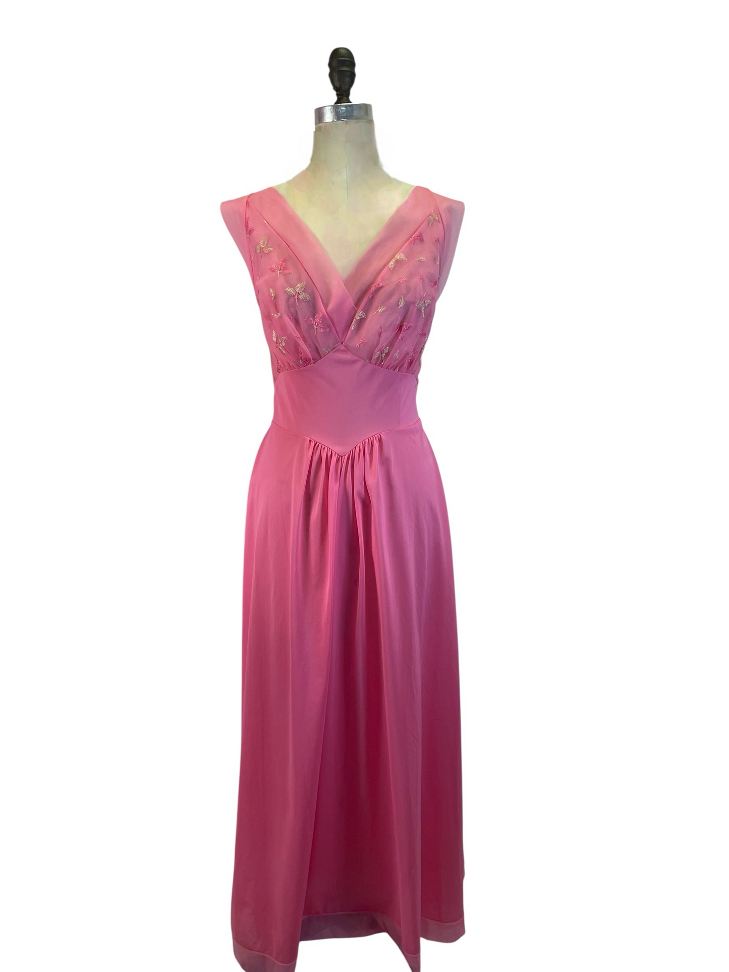Vintage 60’s Glam Long Pink Nightgown, size small