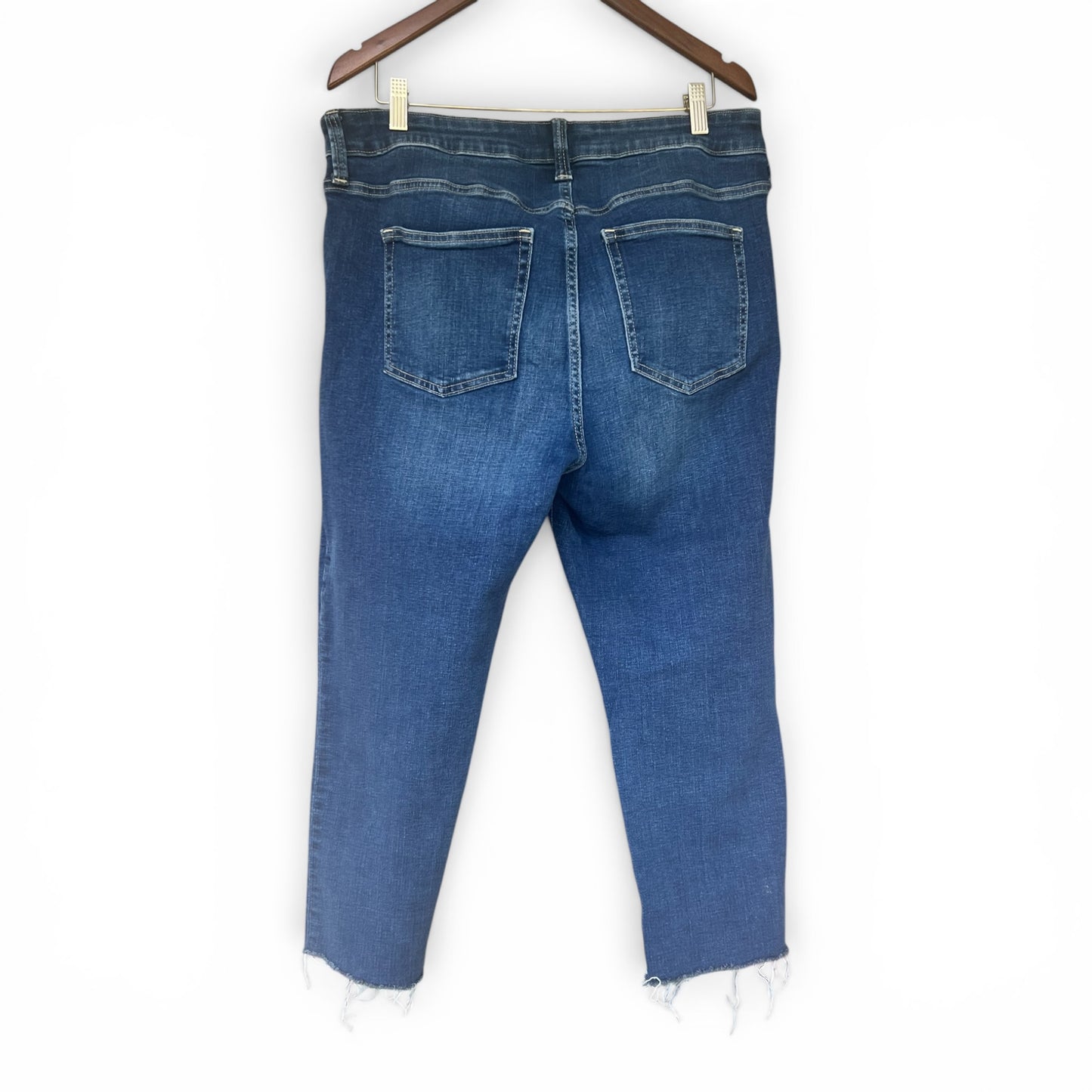 Gap Classic Straight Jeans, size 18/34