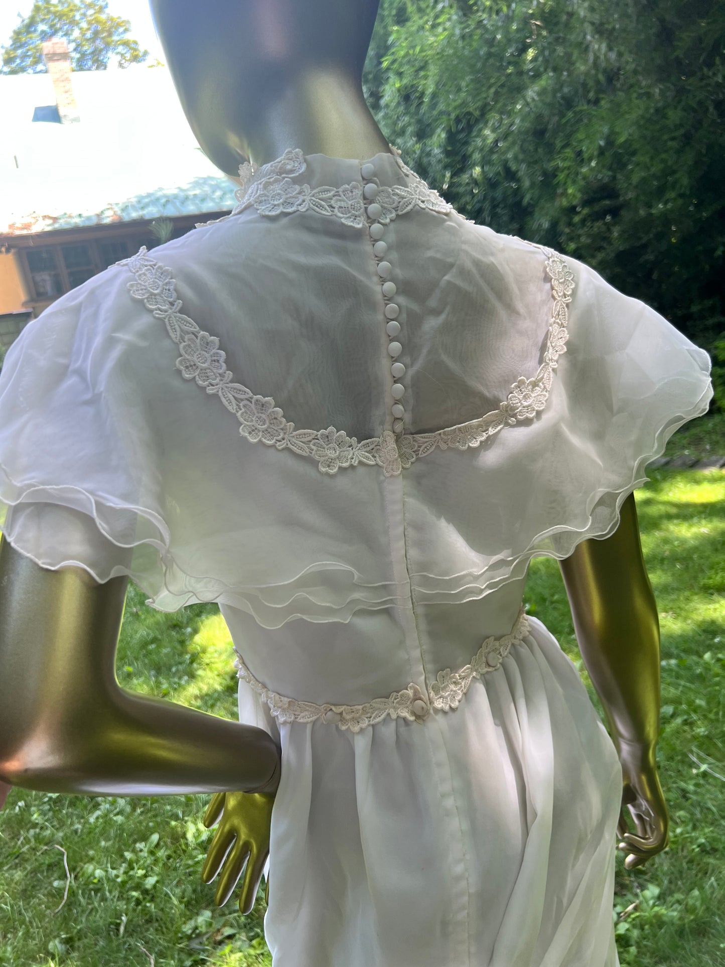Vintage 1970’s Wedding Gown, size small