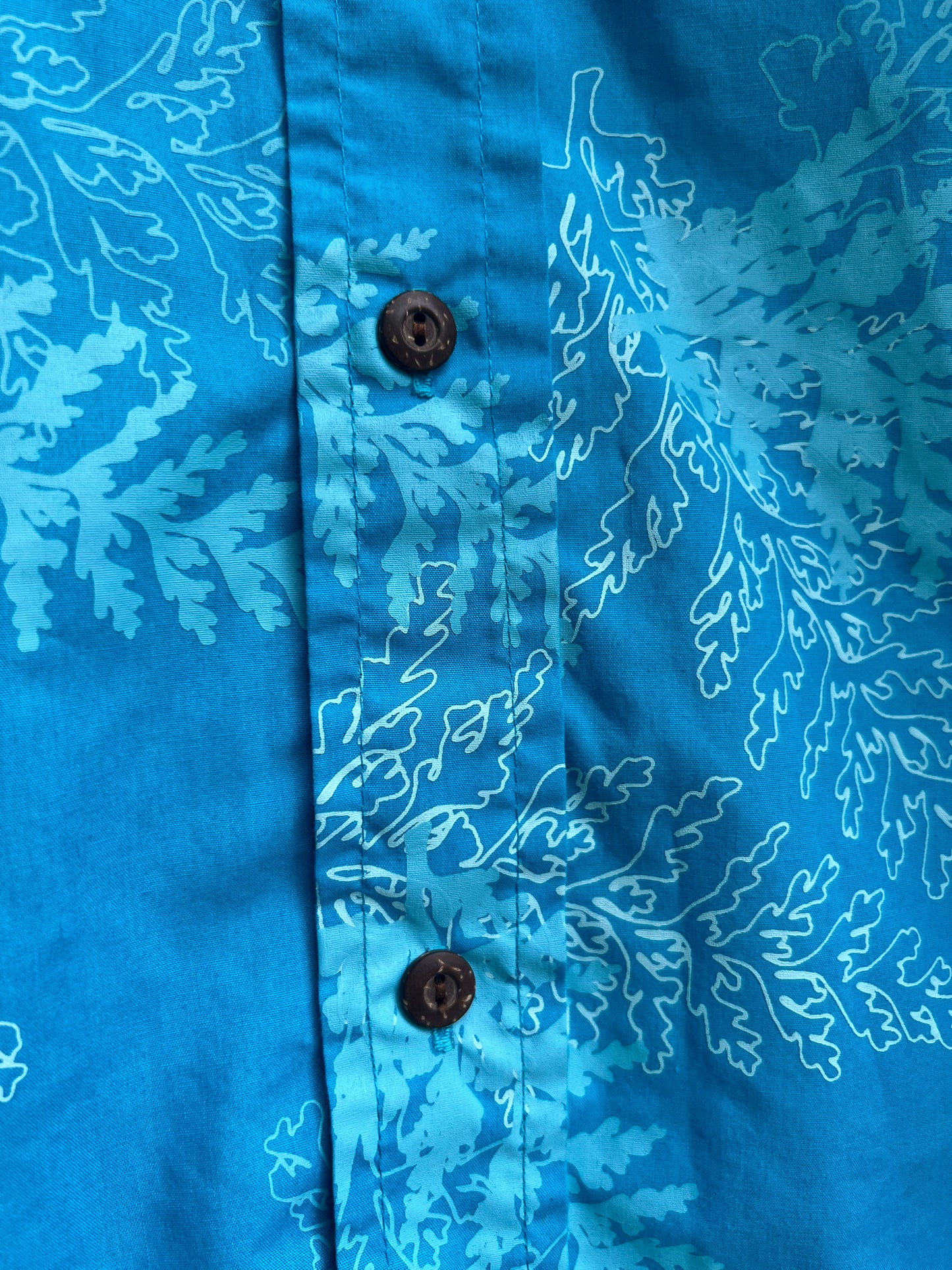 Vintage Authentic Men’s Aloha Shirt Made in Hawaii | T&L Muumuu Factory, Size XL