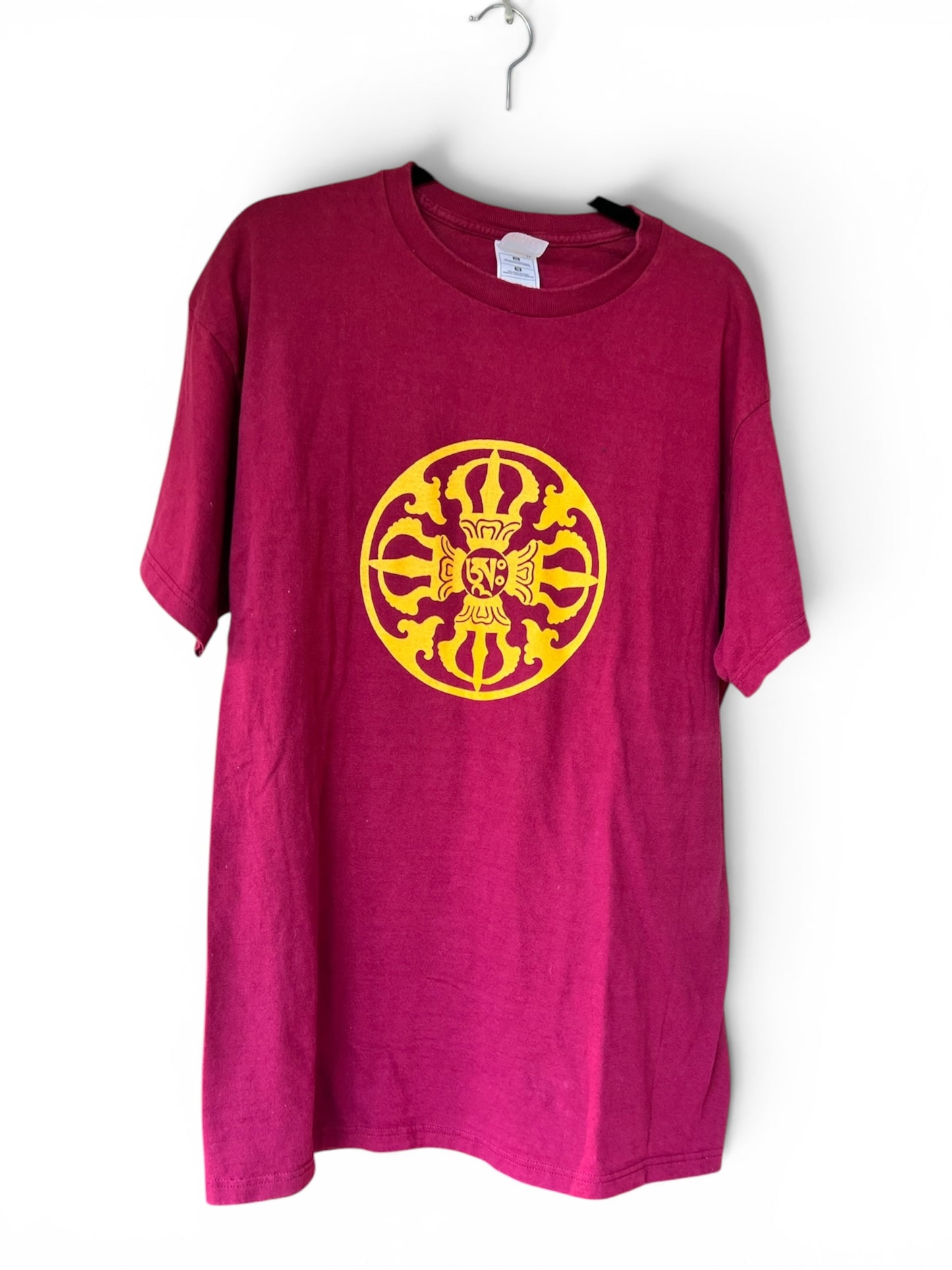 Vintage 90s Tibetan Prayer Wheel Buddhism Burgundy 100% Cotton Tee, Size XL