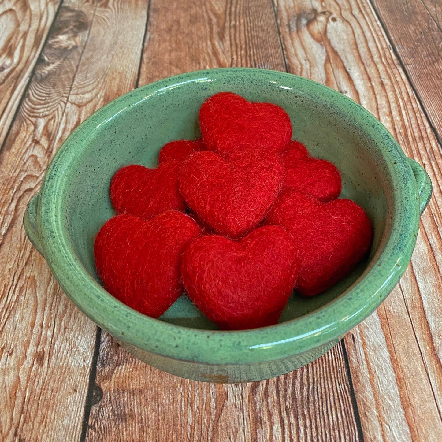 Felt Hearts Loose Red