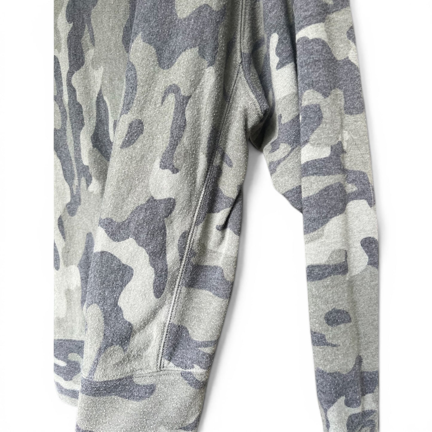 Express Camo Sweater Oversized Comfy Sweatshirt Green Camouflage, Size M