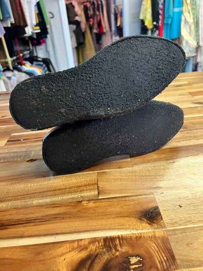 Ceremony Brand Silver Lace-Up Shoes, size 6.5