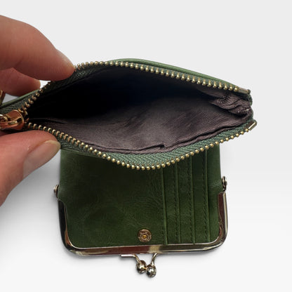 Olive Green Vintage-Style Kiss-Lock Wallet / Coin Purse, Pre-Owned, Unused