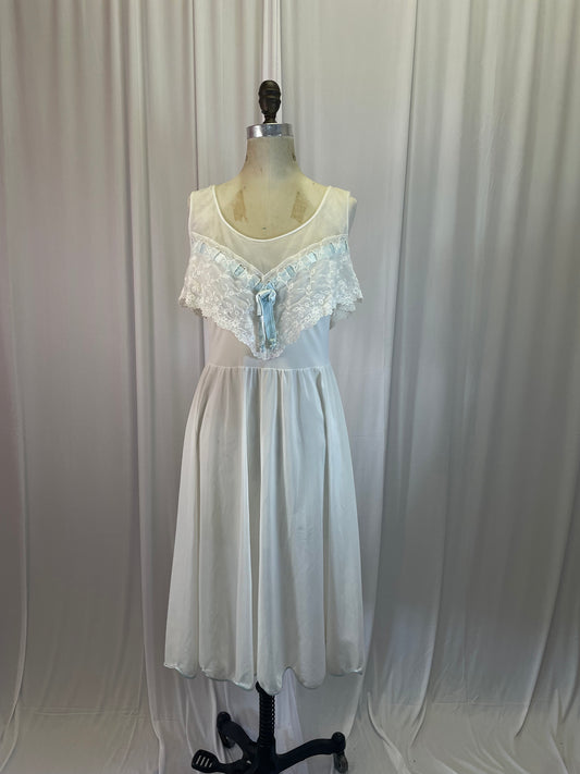 Vintage 60s/70s A-line Nightie