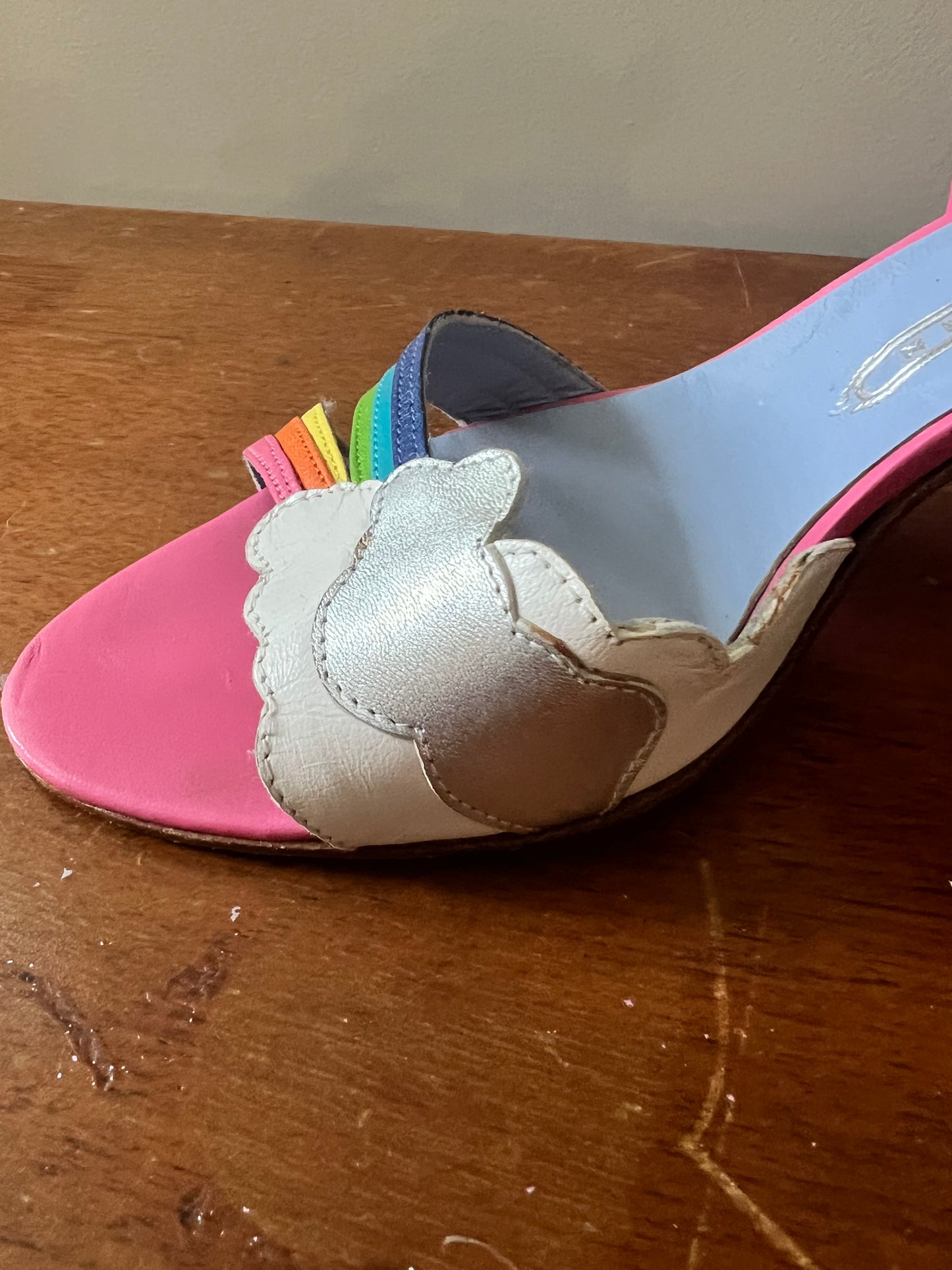 Ashley Dearborn Rainbow Heels size 36