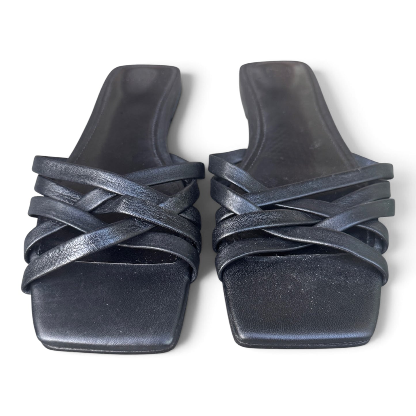 Marc Fisher EUC Black Strappy Flat Slide Sandals, Size 8